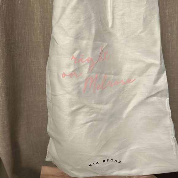 NEVER WORN - Size 37.5 Janet Pump - Napa Leather Made in Italy - Picture 10 of 12